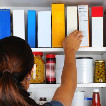 カラフルなスチールラックを主役にして、お部屋のポイントに
